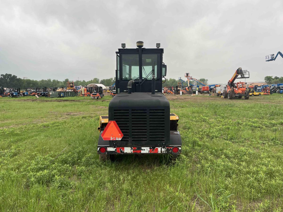 2019 LayMor SweepMaster 450-ST