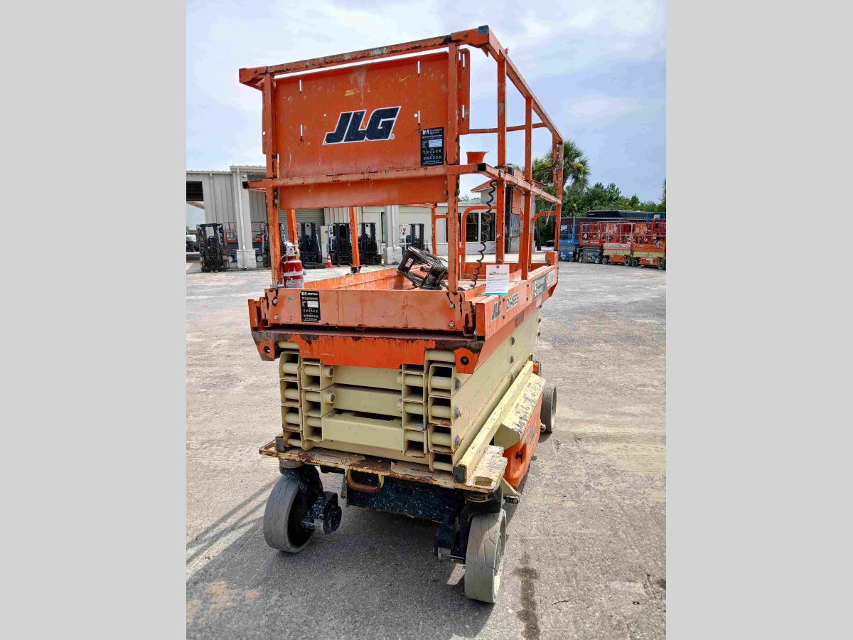 2018 JLG 2646ES-6