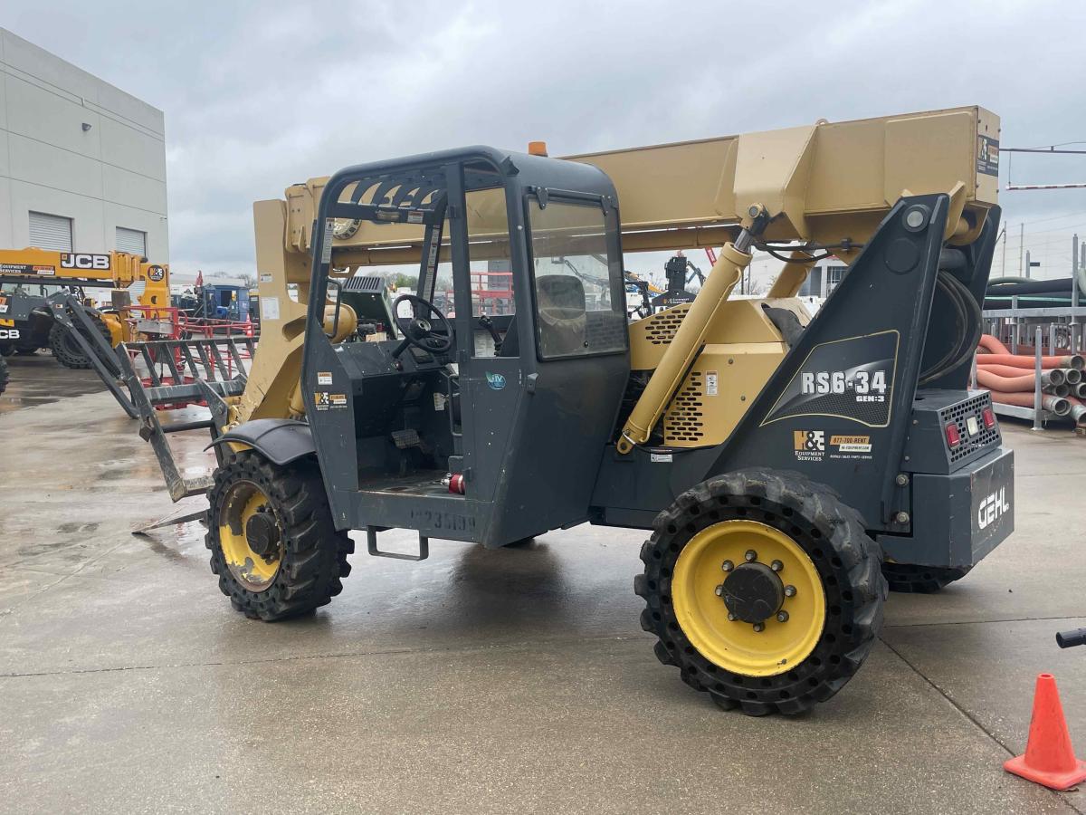 2018 Gehl RS6-34-7