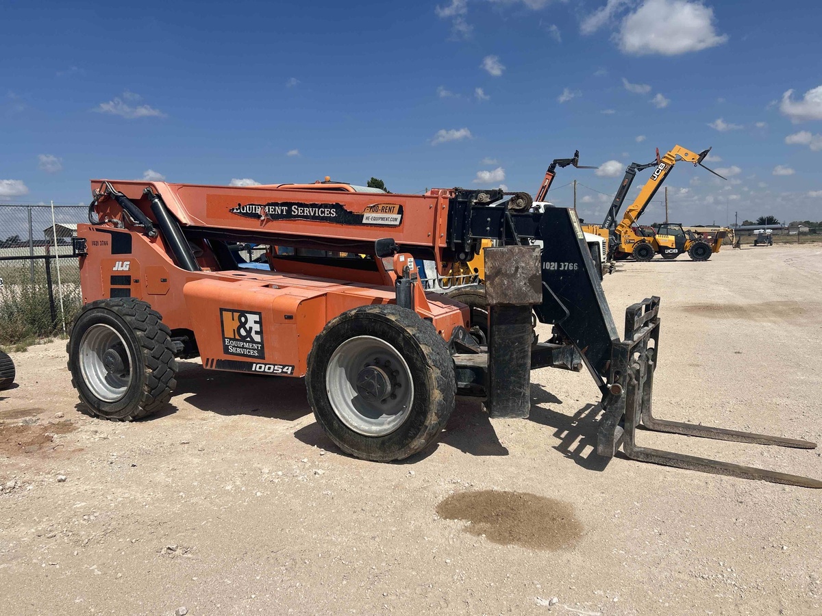 2017 SkyTrak 10054-1
