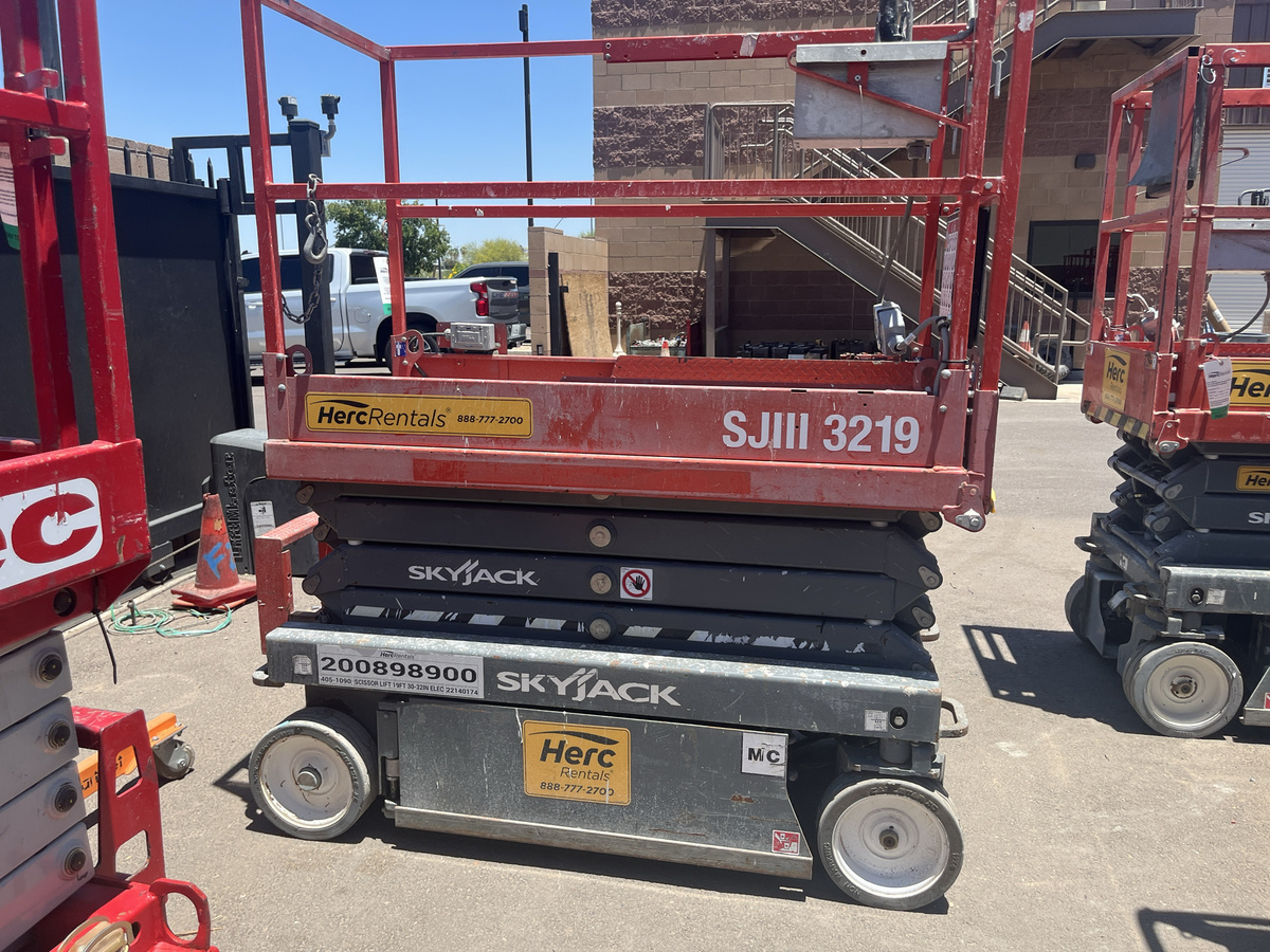 2019 Skyjack SJ3219-4