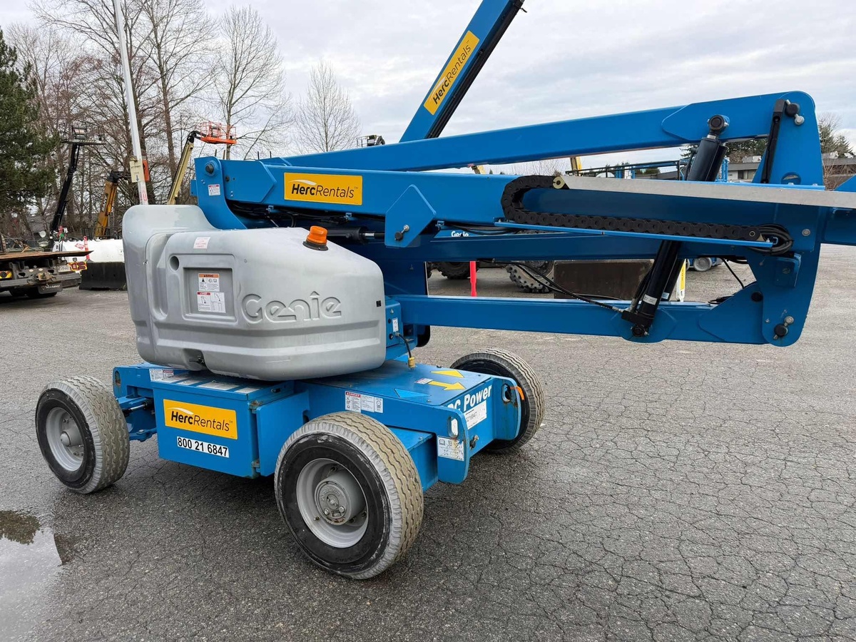 2018 Genie Z-45/25-5