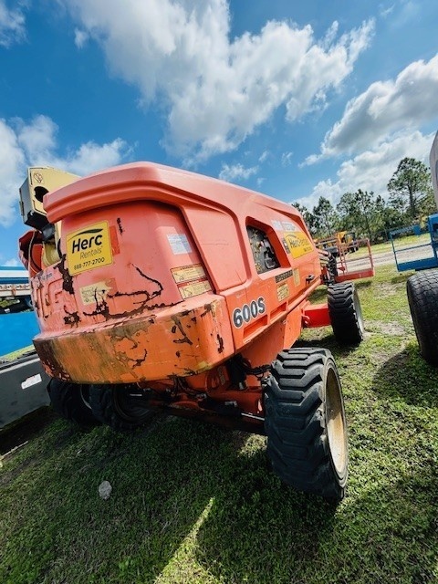 2018 JLG 600S-5