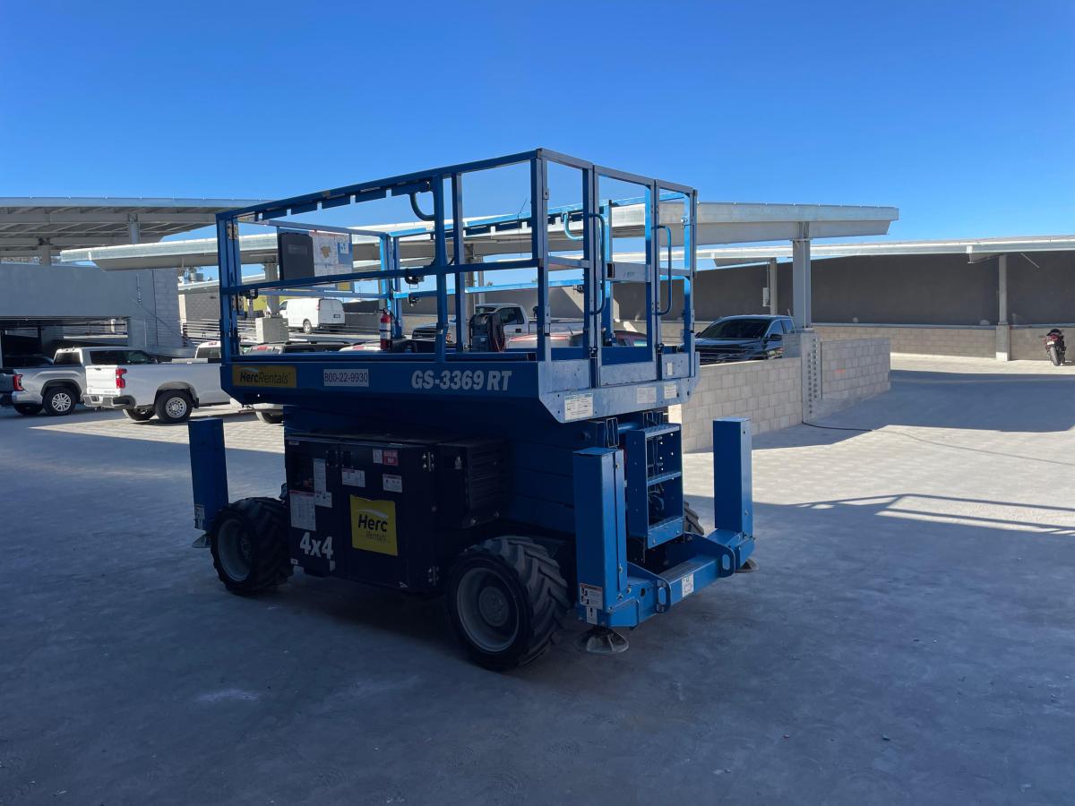 2018 Genie GS-3369 RT