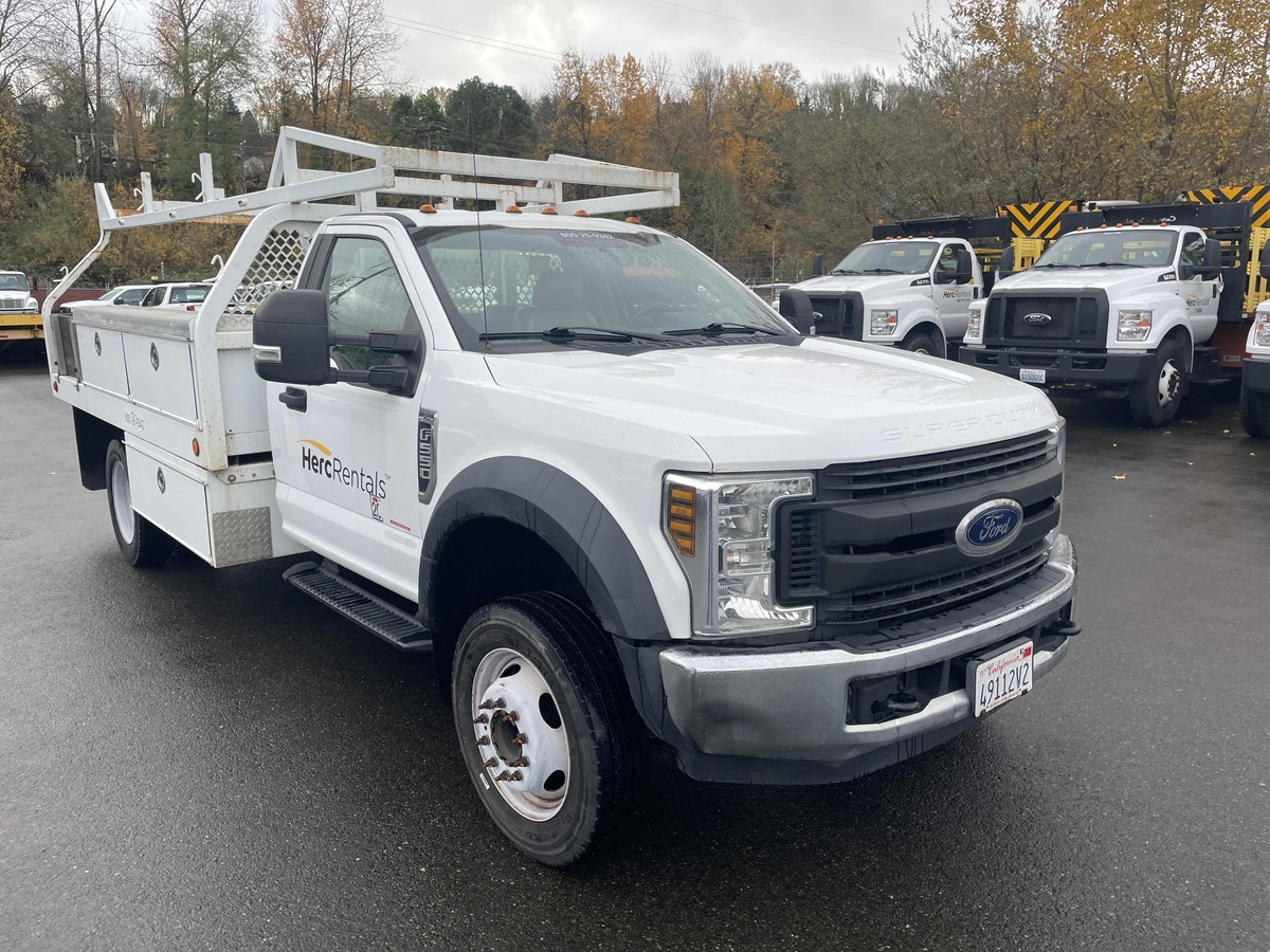 2019 Ford F550-6