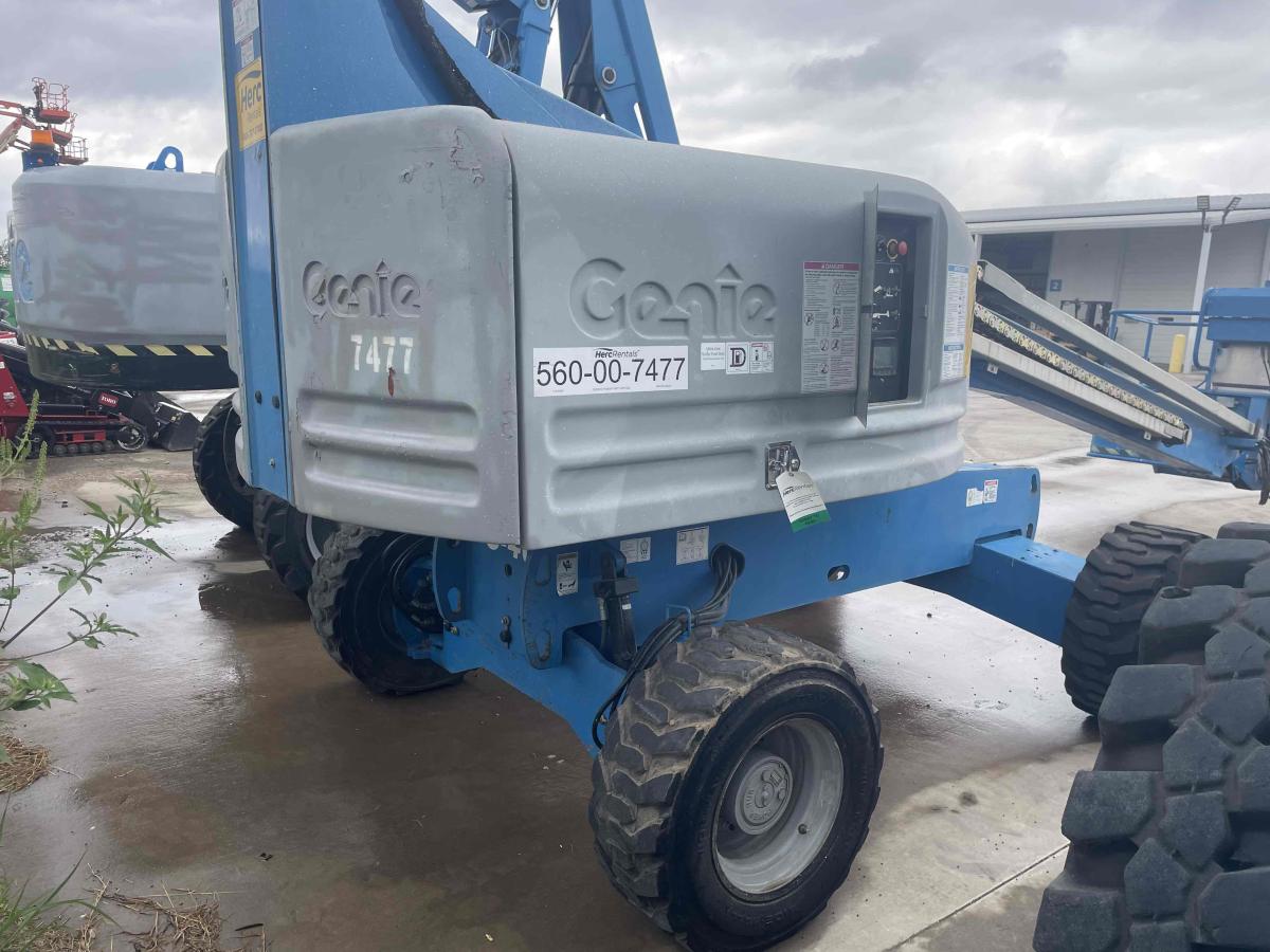 2015 Genie S-40
