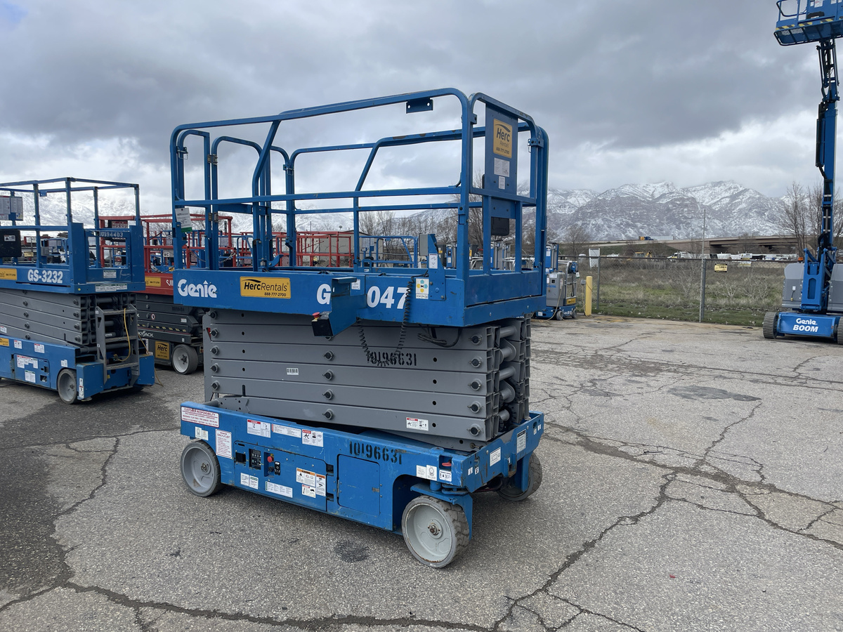 2016 Genie GS-4047