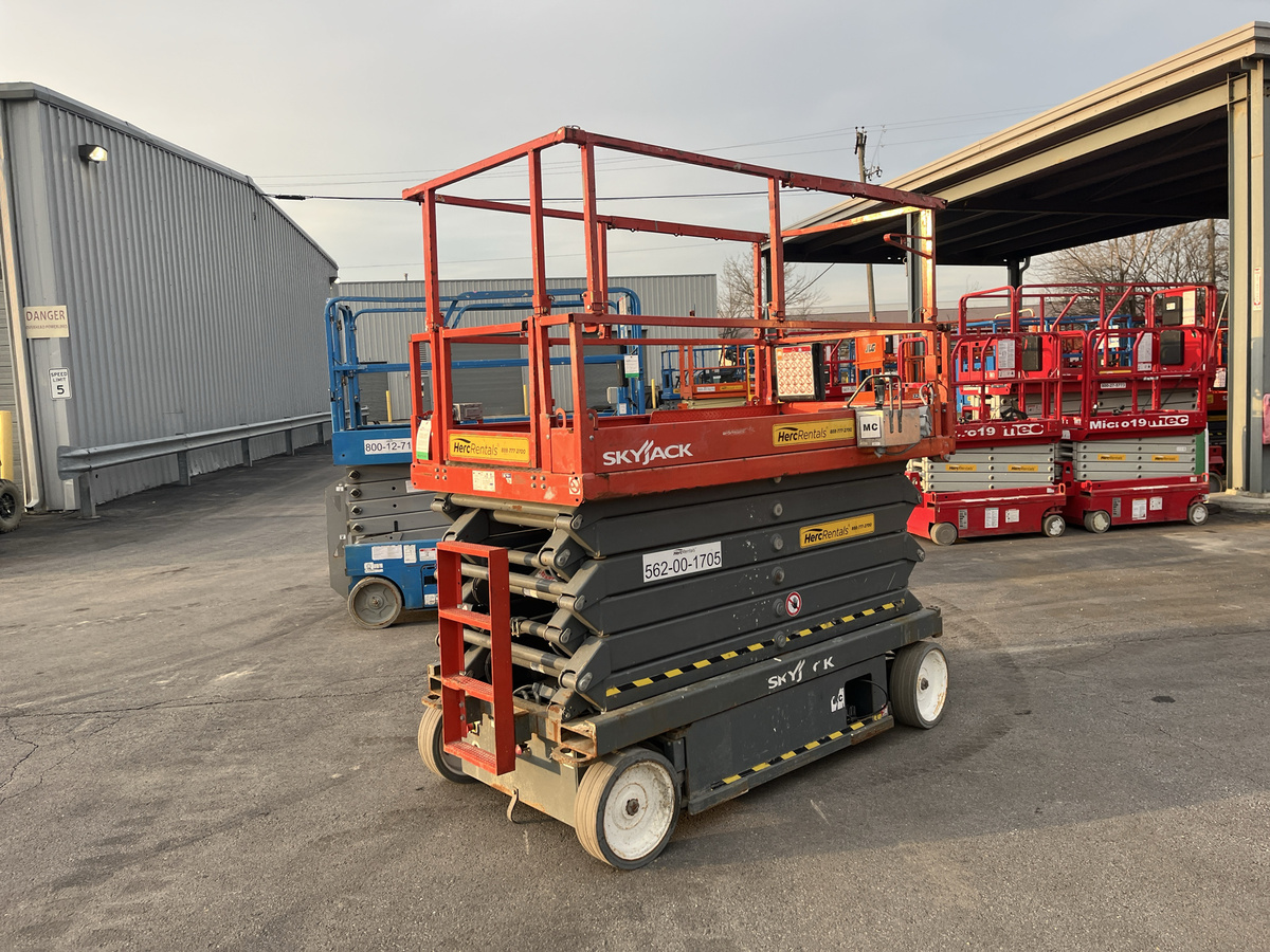 2019 Skyjack SJ4740-2