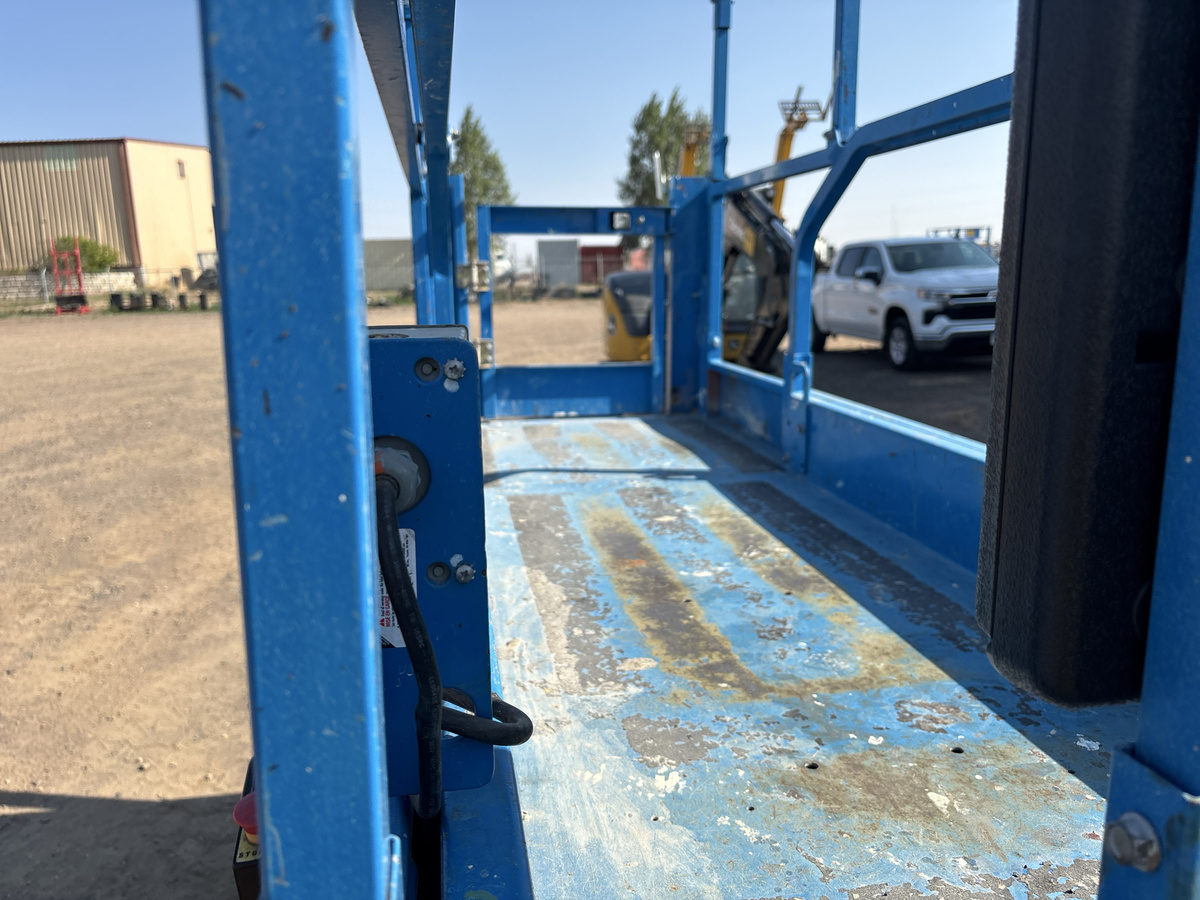 2019 Genie GS-3232-9