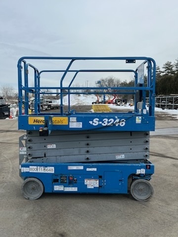 2016 Genie GS-3246