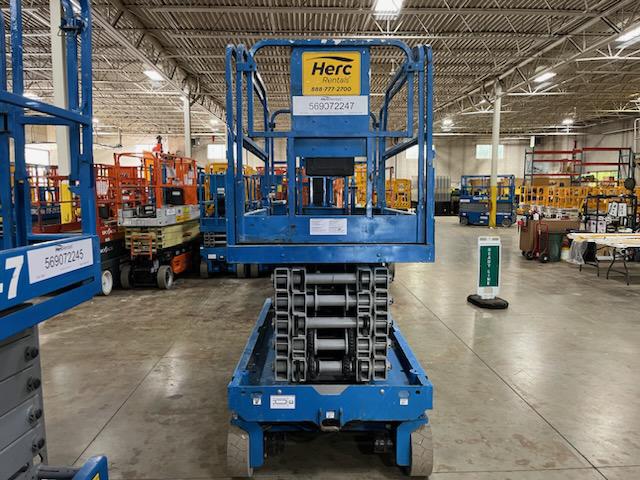 2015 Genie GS-4047