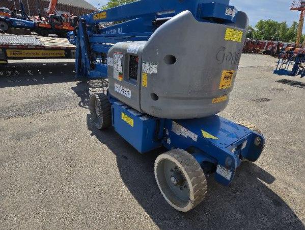 2013 Genie Z-40/23 N