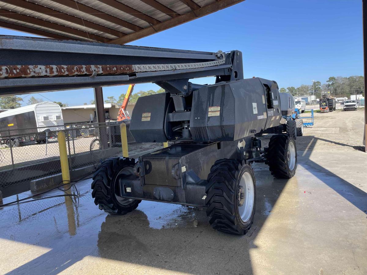 2017 JLG 860SJ