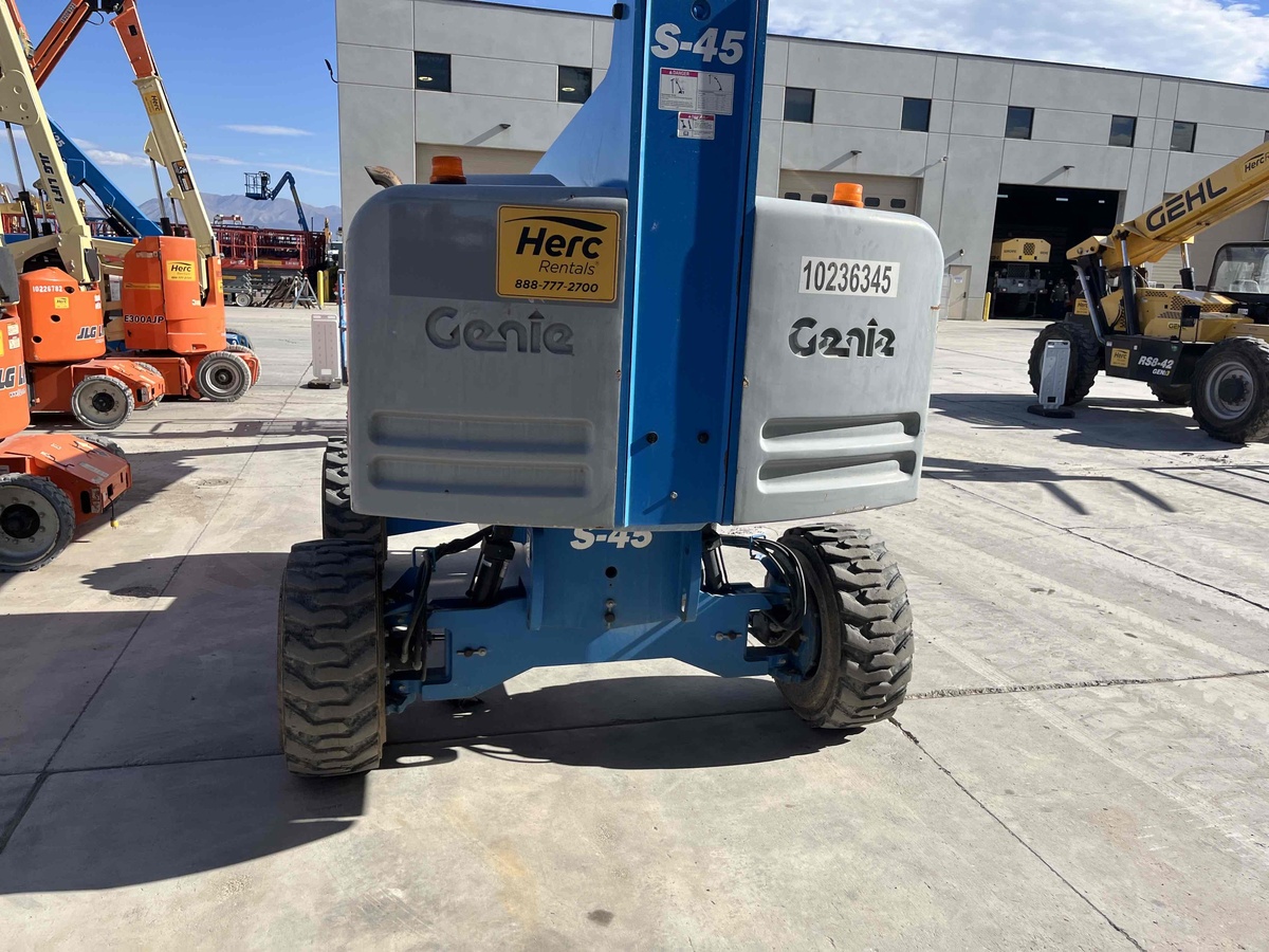 2018 Genie S-45-5