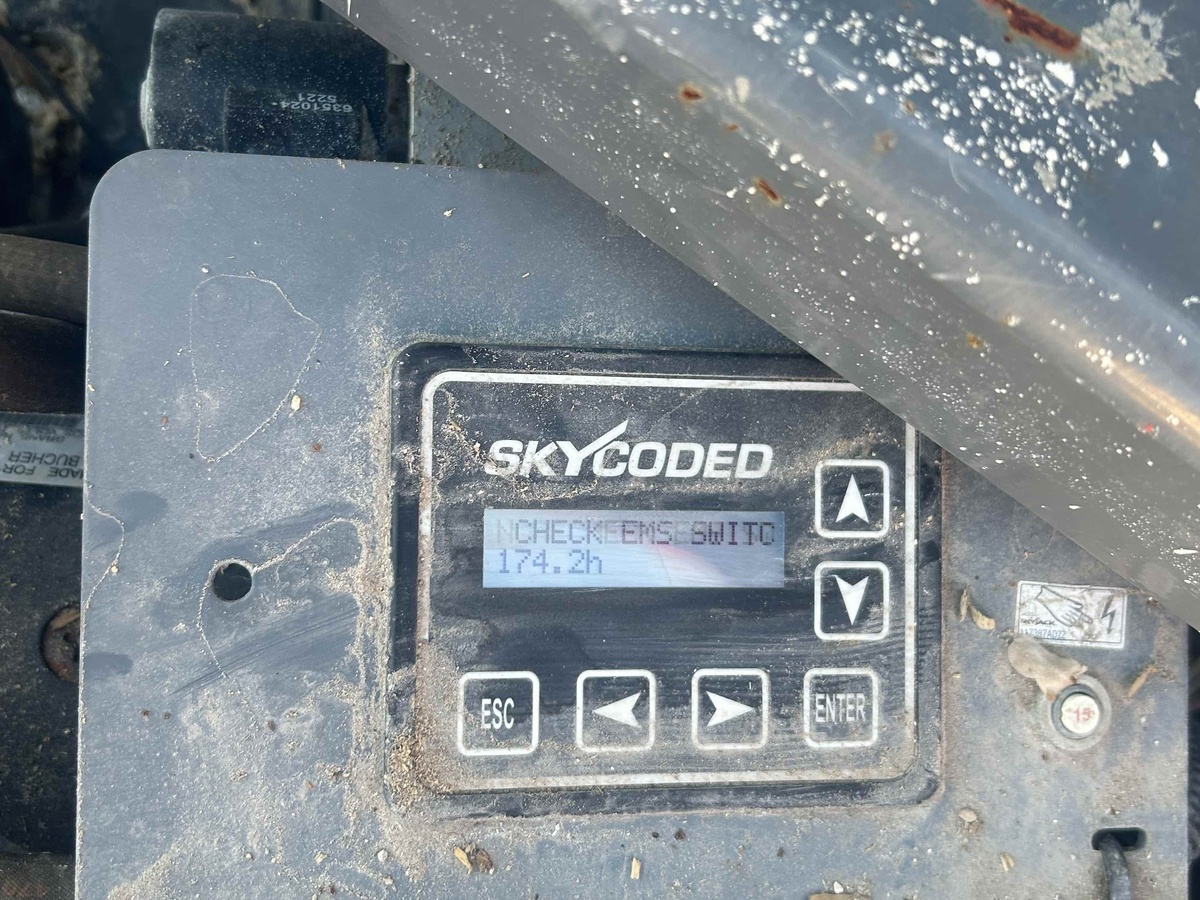 2022 Skyjack SJ4740-4