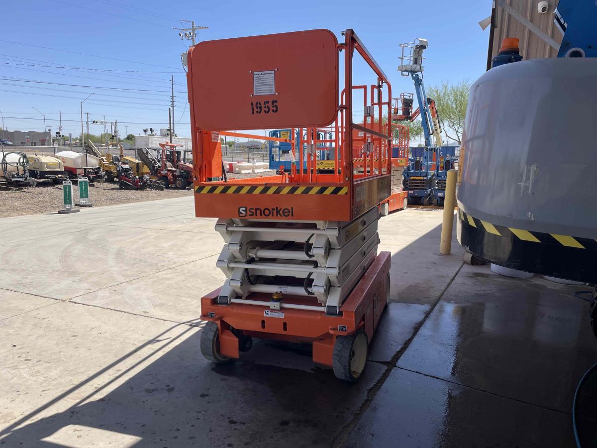 2022 Snorkel S4732E