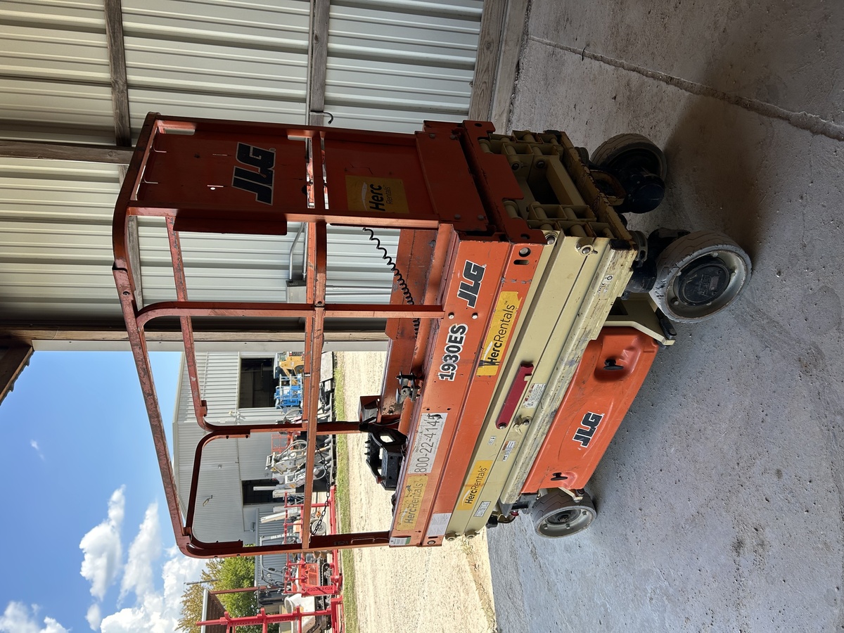 2018 JLG 1930ES-4