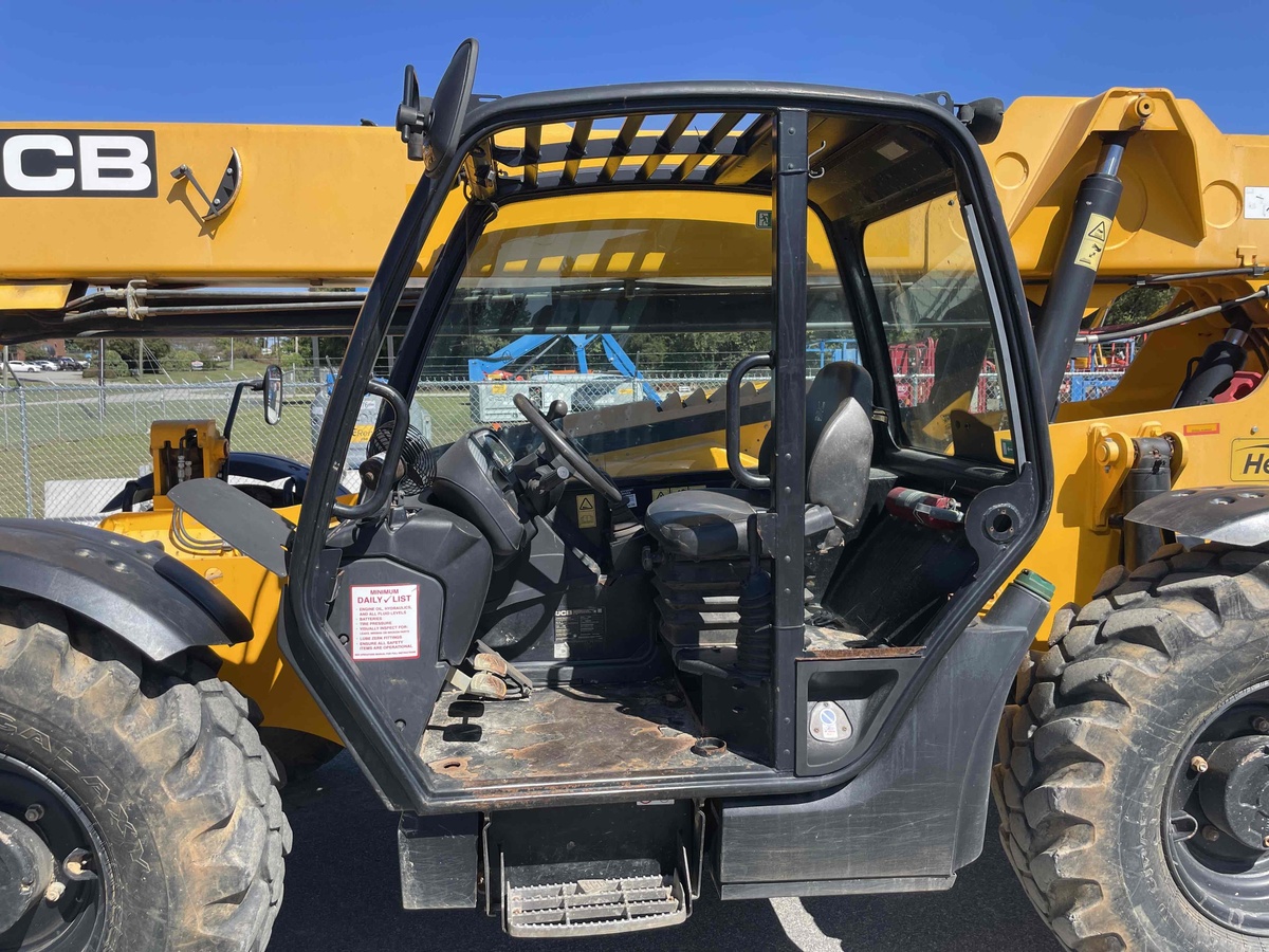 2021 JCB 507-42-9