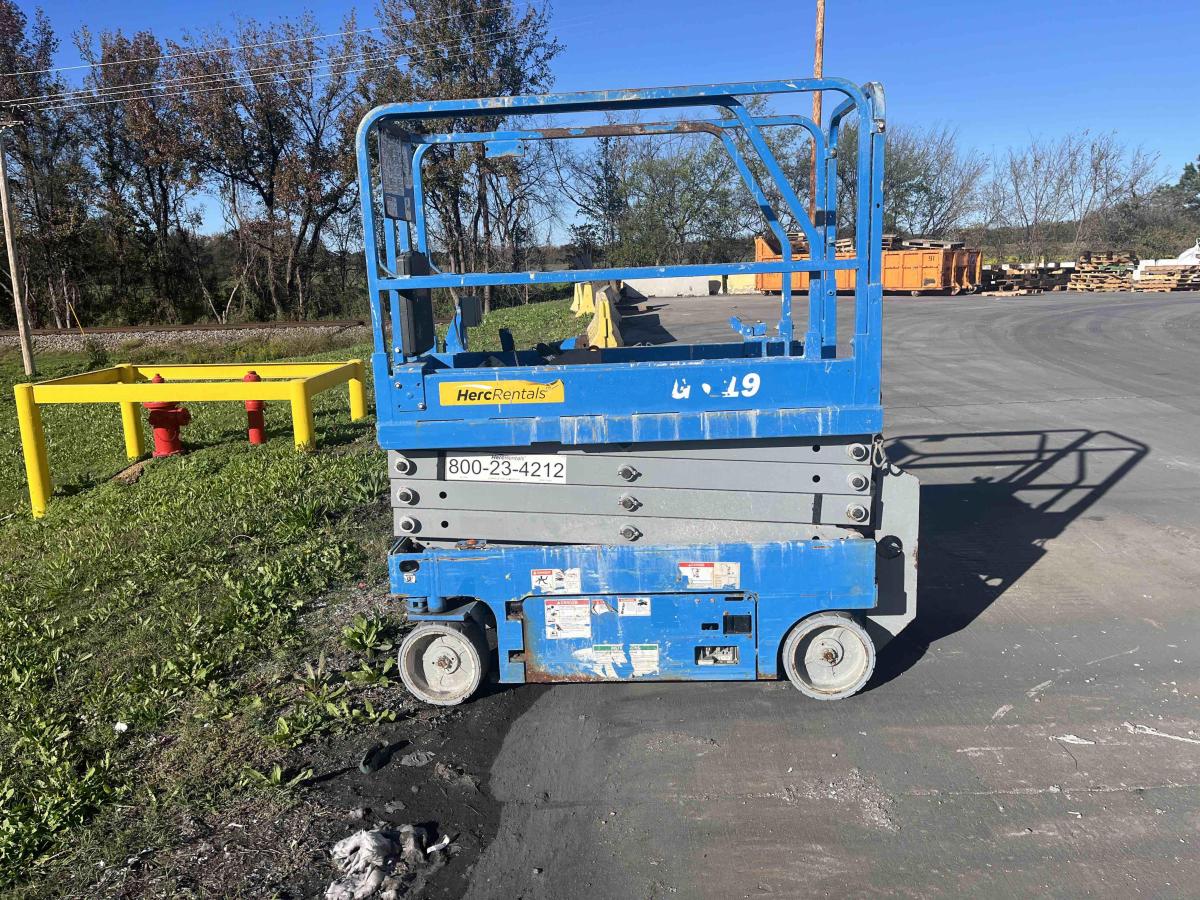 2018 Genie GS-1930