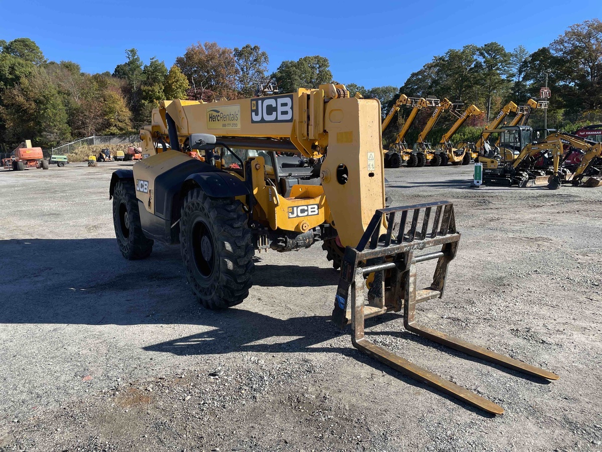 2019 JCB 507-42-4