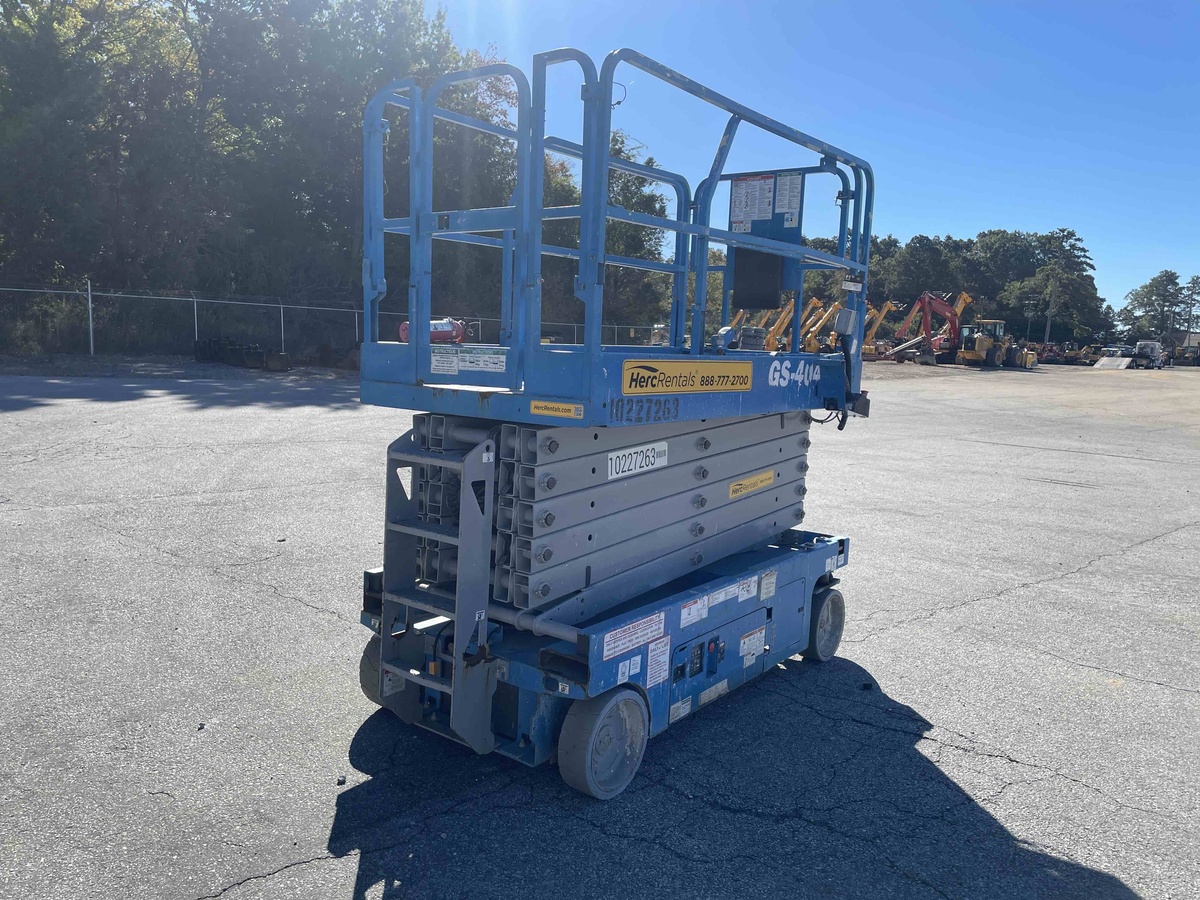 2017 Genie GS-4047-3