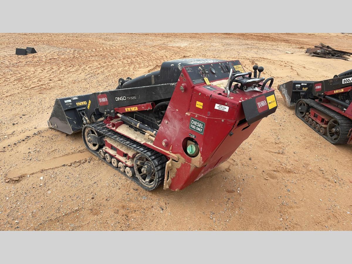 2021 Toro DINGO TX525N