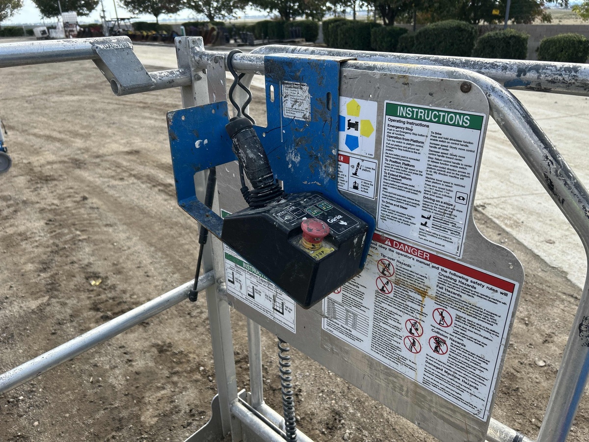 2018 Genie GR-20-8