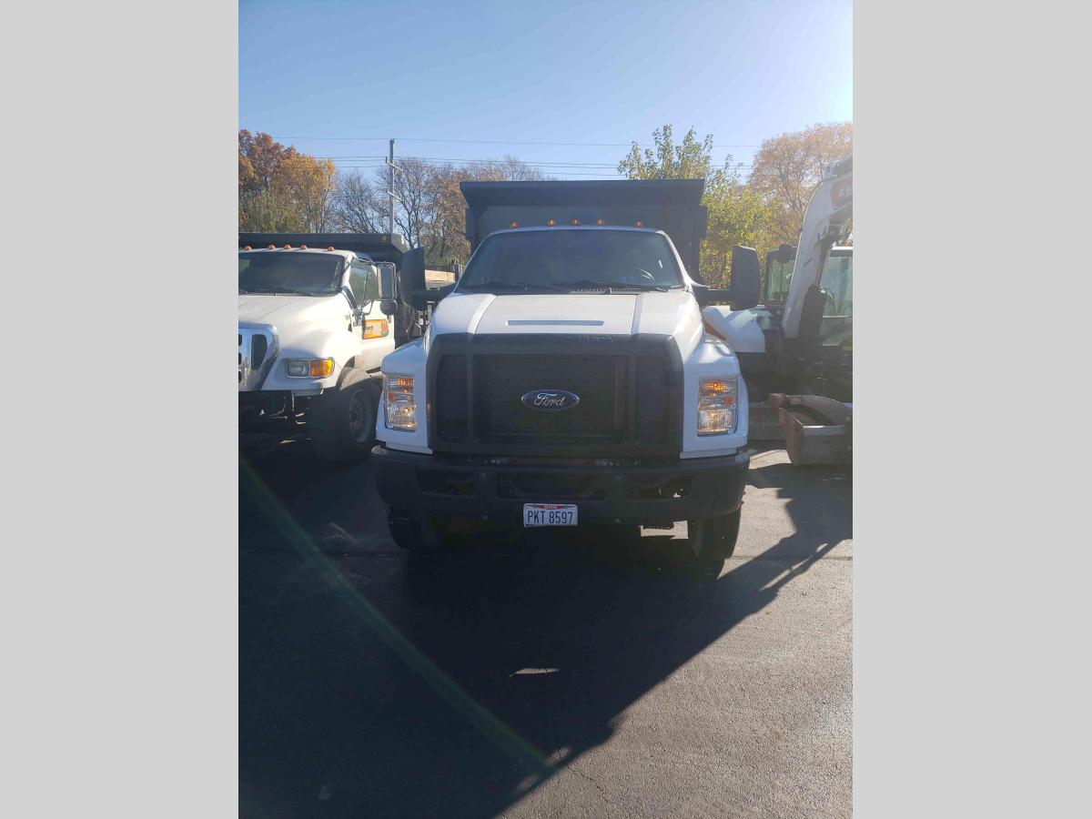 2019 Ford F750