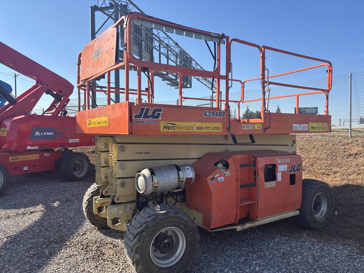 2016 JLG 4394RT-1