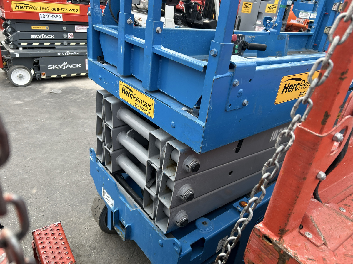 2017 Genie GS-2632-7