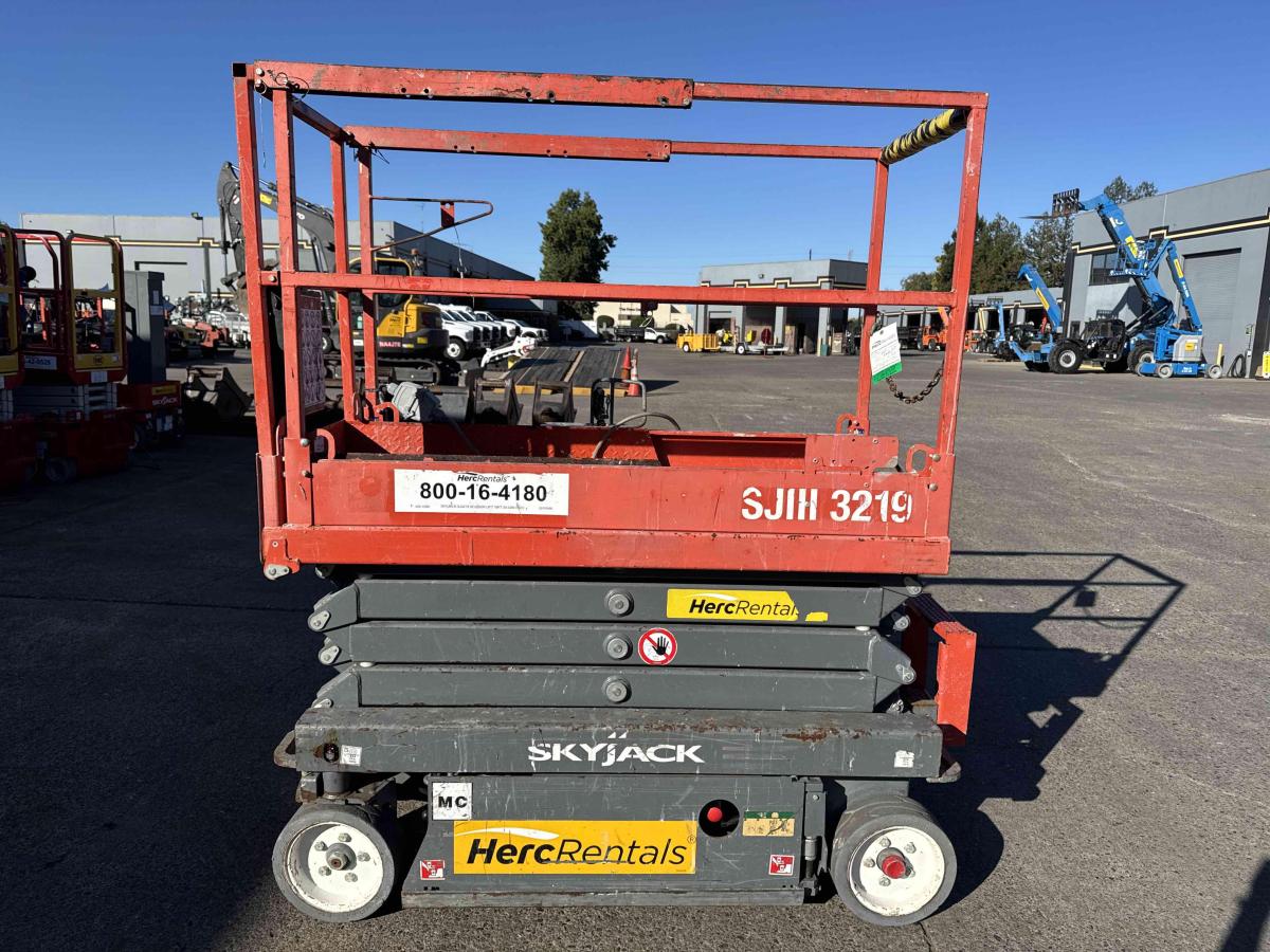 2017 Skyjack SJ3219