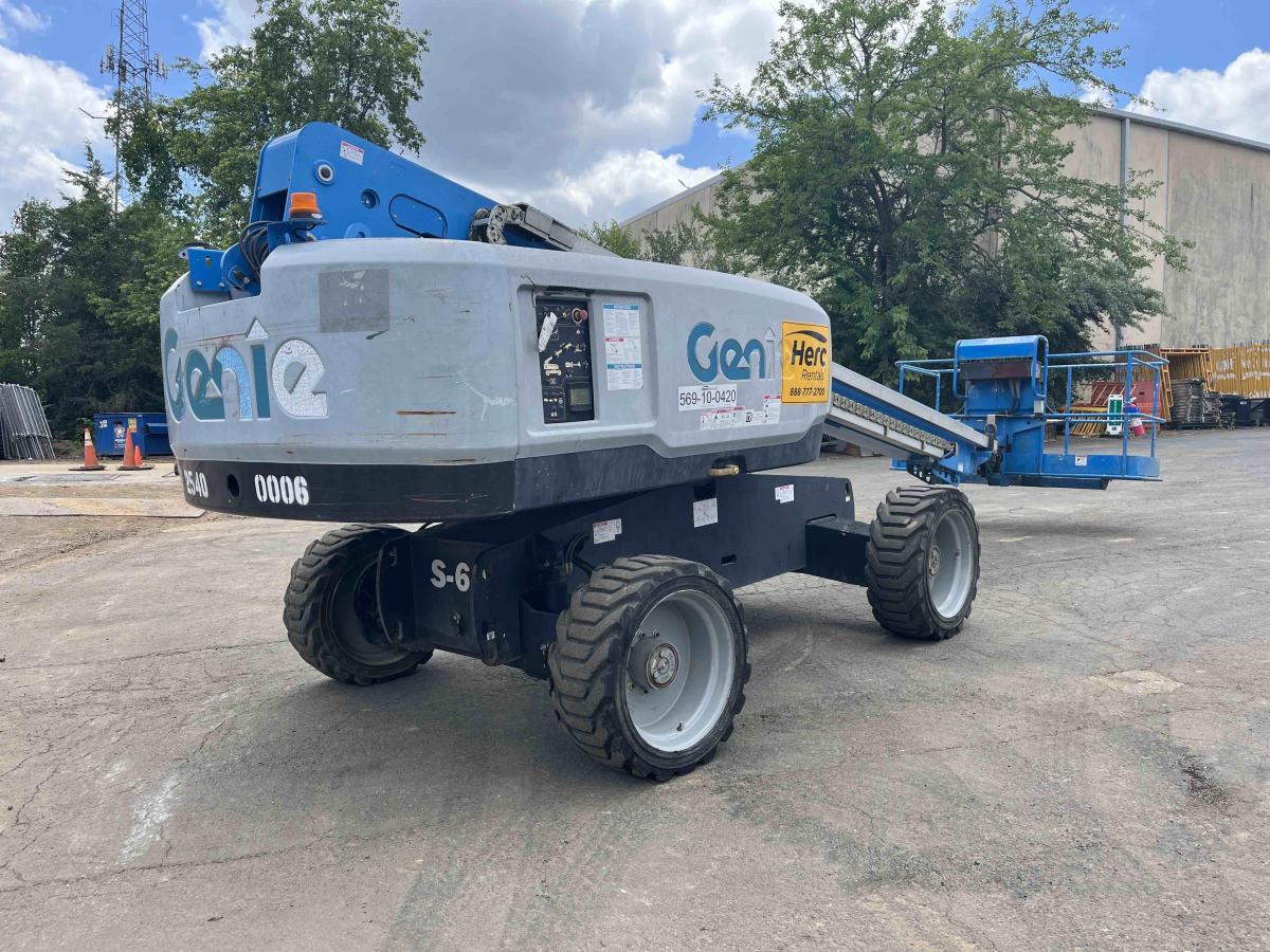 2015 Genie S-60X