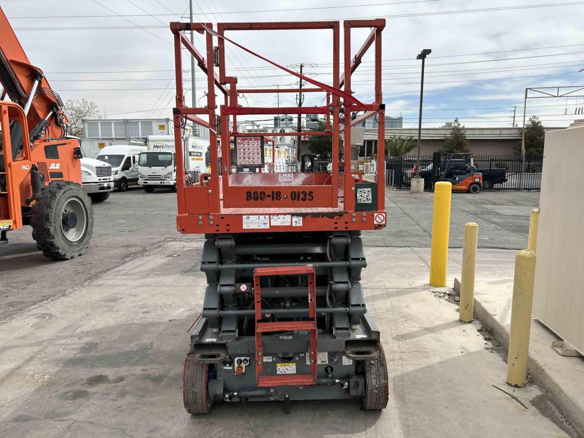 2017 Skyjack SJ4632