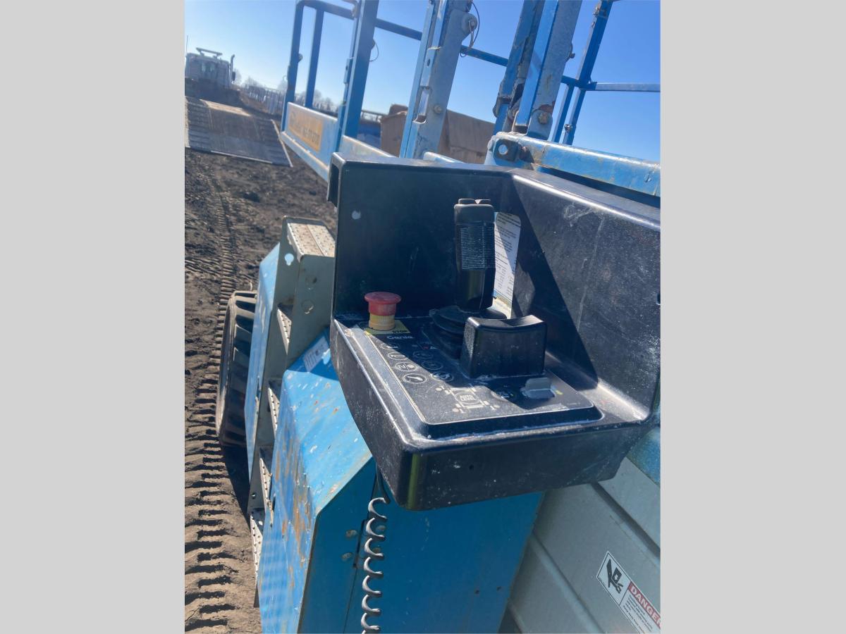 2004 Genie GS-3390 RT-5