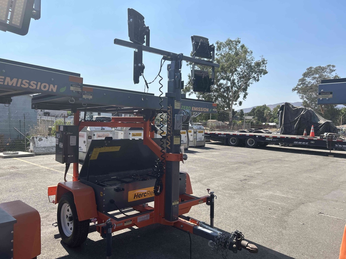 2020 National Signal LTS 160 Solar Light-2