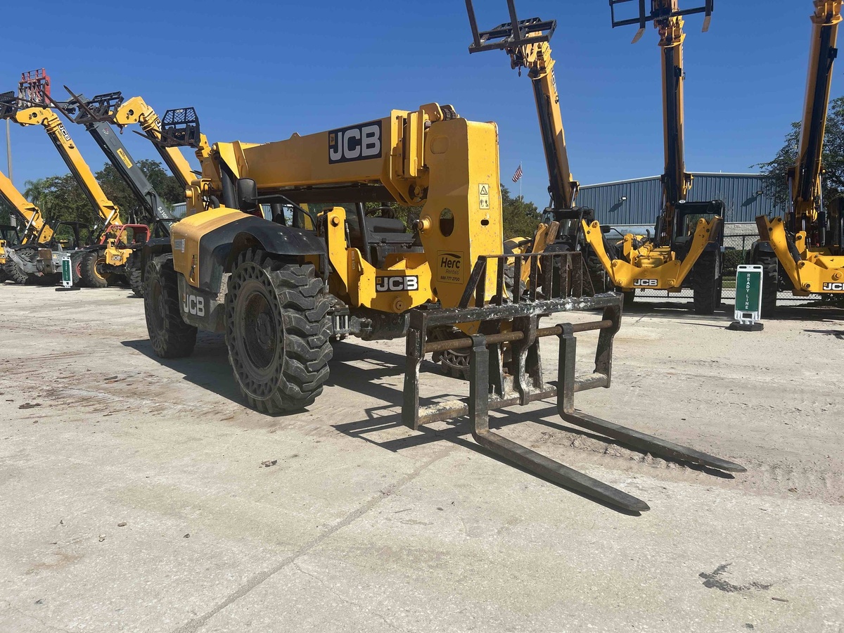 2022 JCB 509-42-2