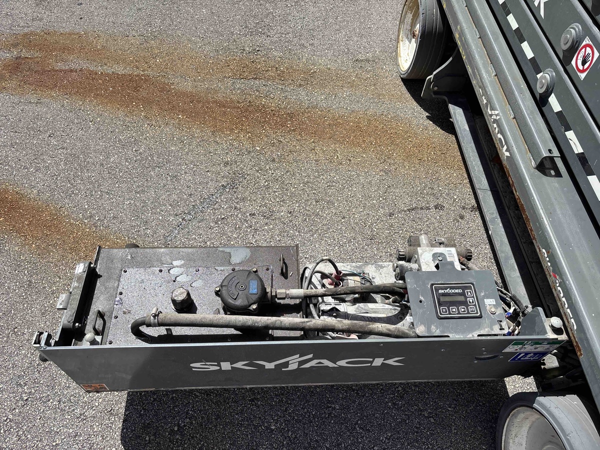 2022 Skyjack SJ4740-9