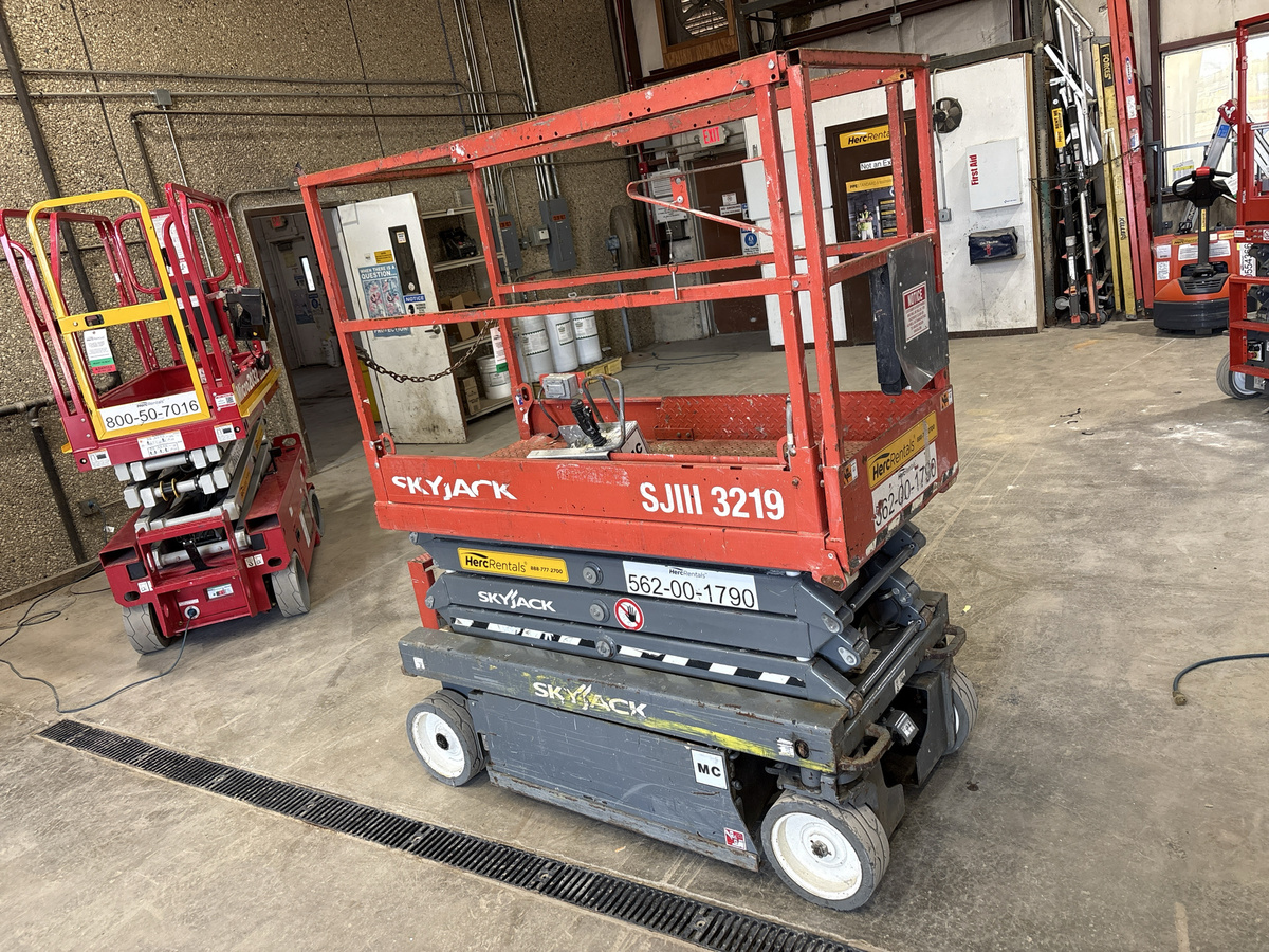 2019 Skyjack SJ3219-4