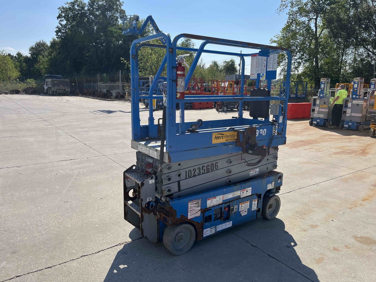 2018 Genie GS-1930-4