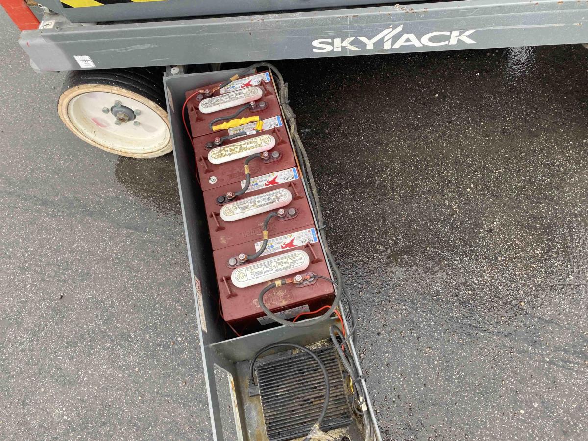 2016 Skyjack SJ3226