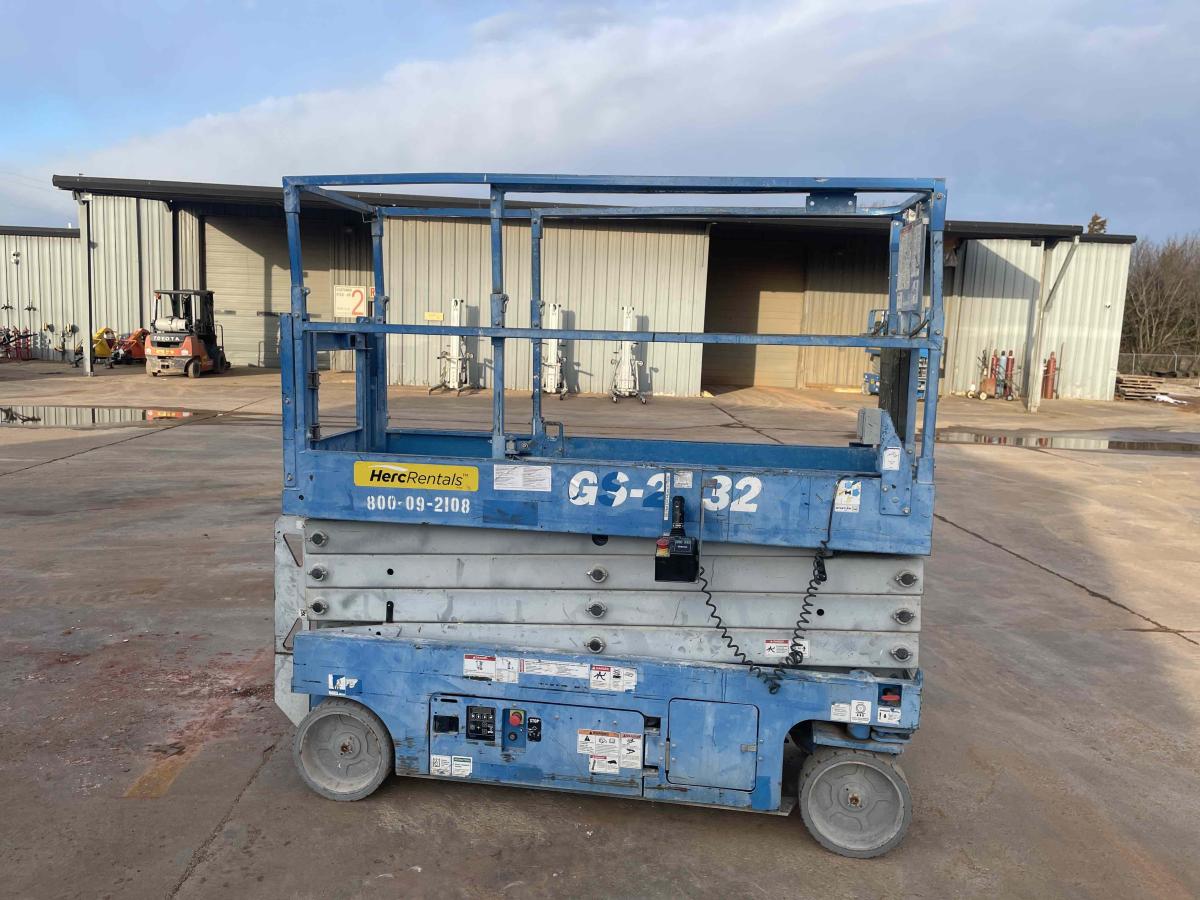 2016 Genie GS-2632