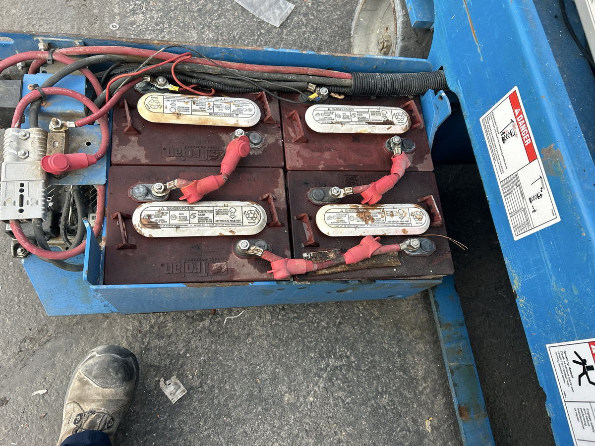 2018 Genie GS-1930-10