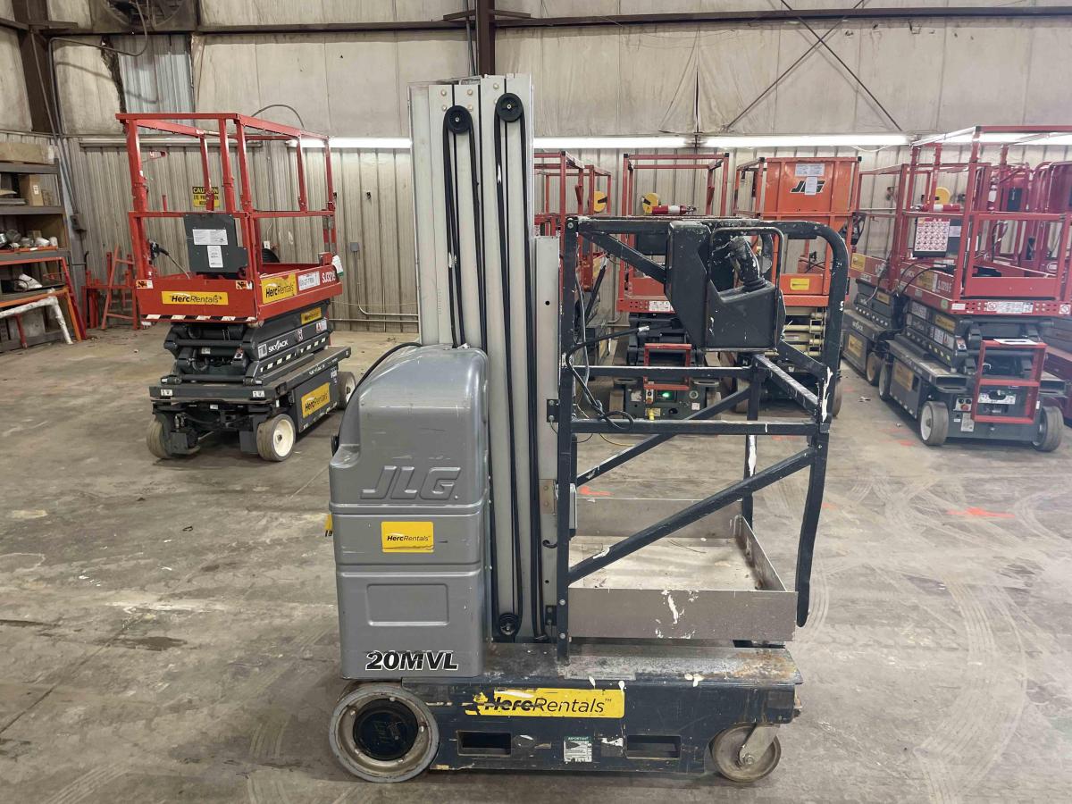 2018 JLG 20MVL