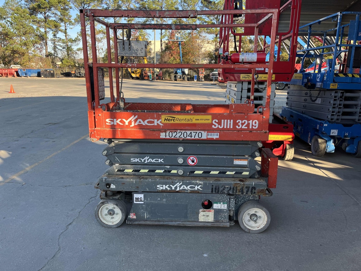 2017 Skyjack SJ3219-12