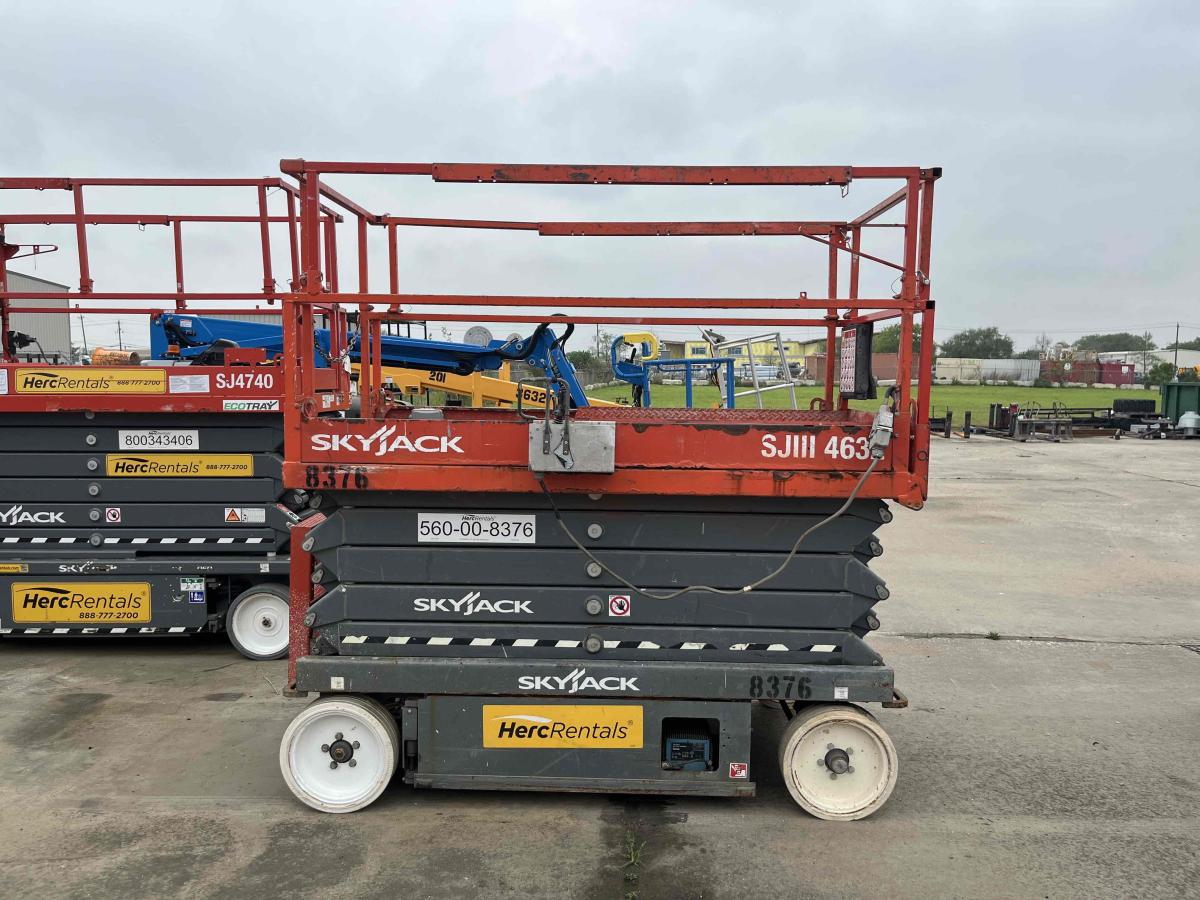 2017 Skyjack SJ4632