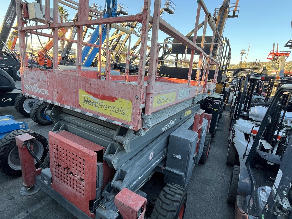 2018 Skyjack SJ8841 RT-6
