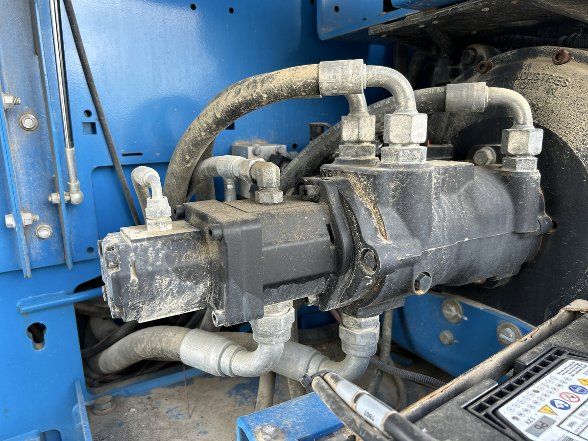 2018 Genie S-45-7