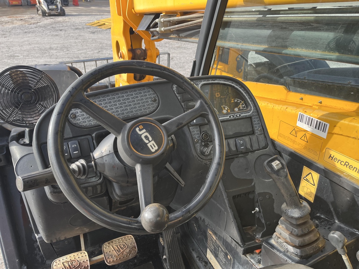 2021 JCB 509-42-9