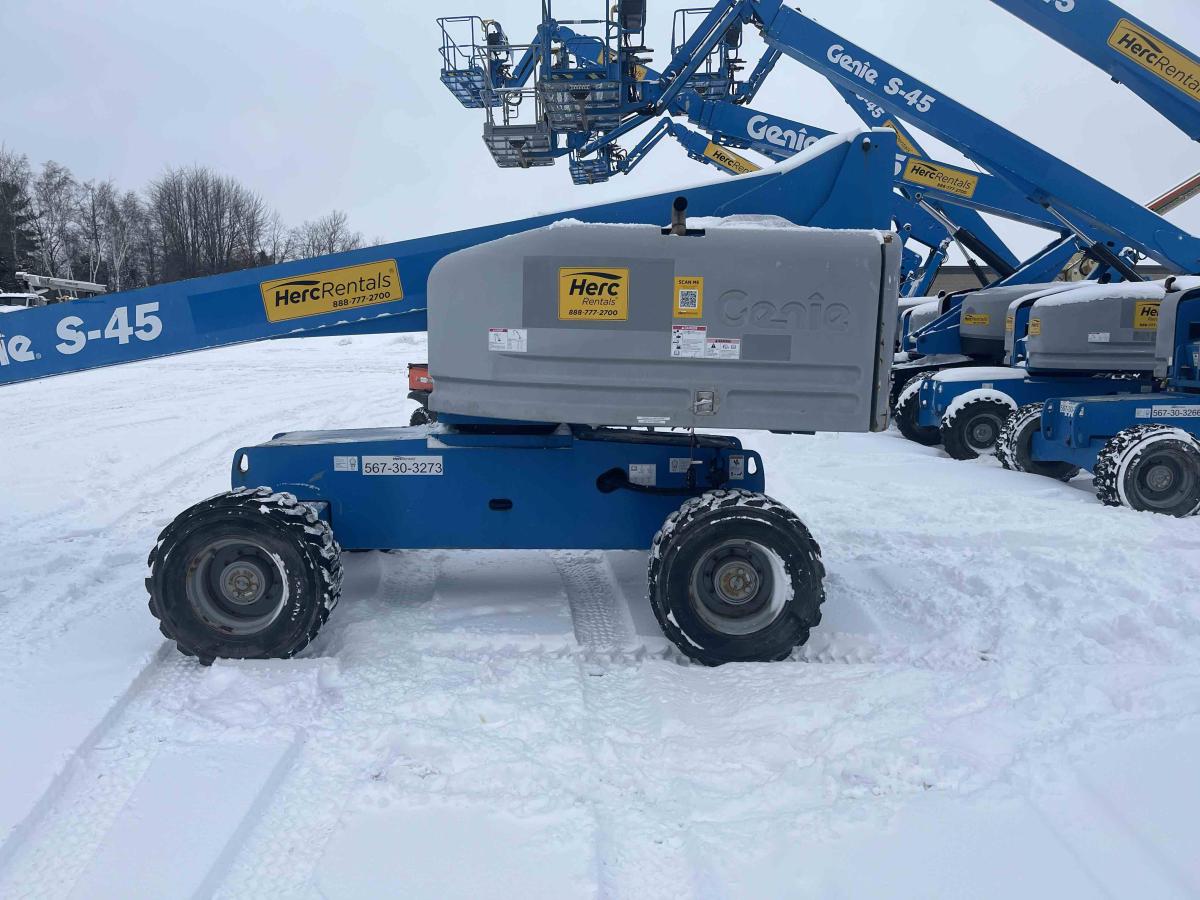 2016 Genie S-45