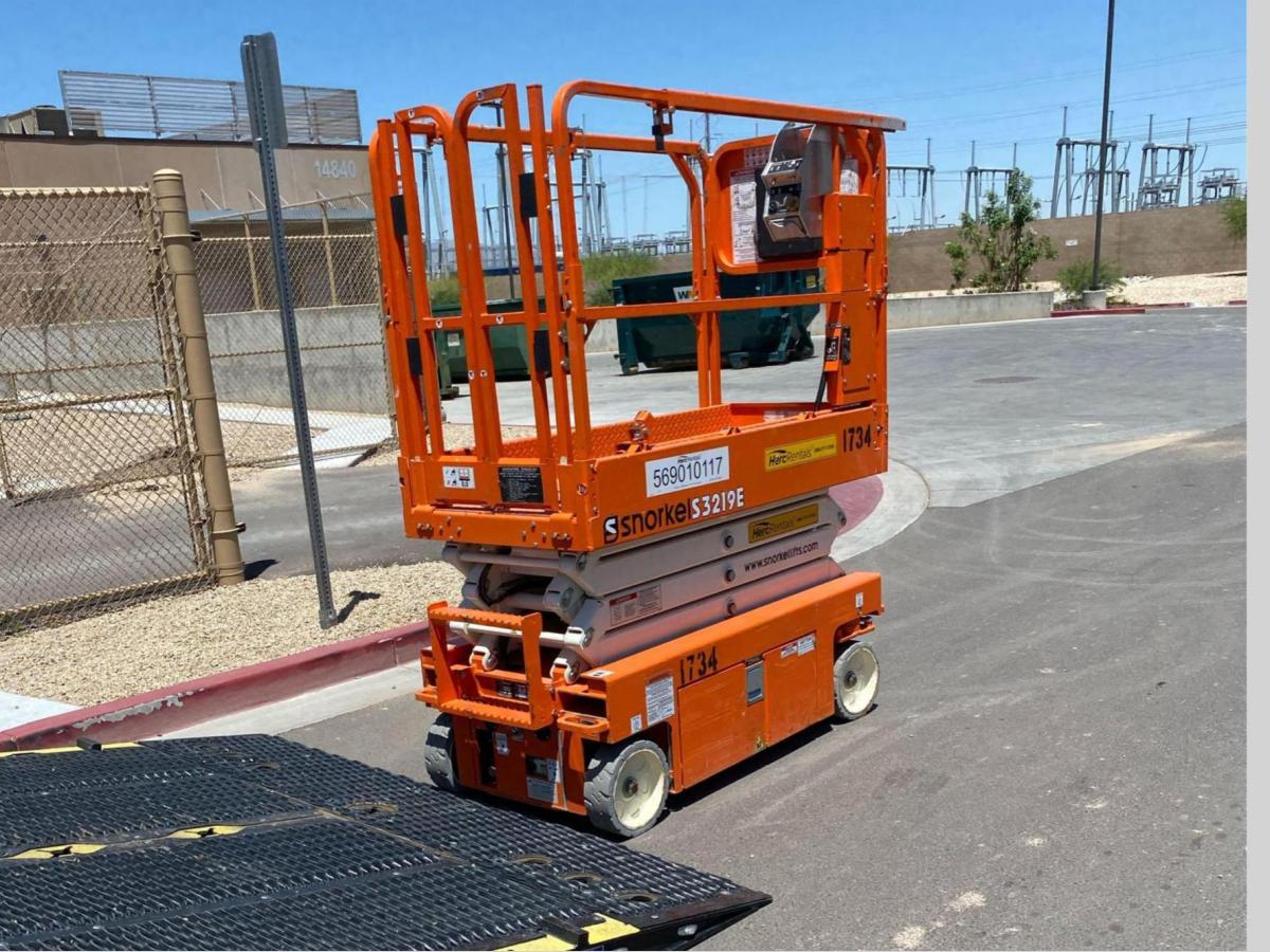 2021 Snorkel S3219E